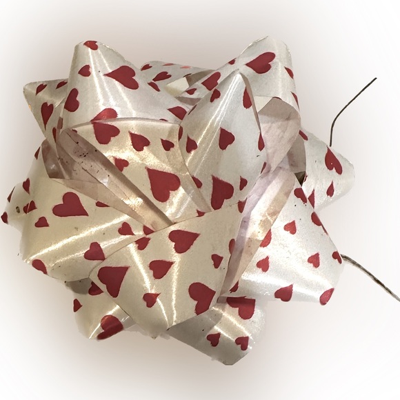 VTG 1990 HEART PRINT RIBBON BOW WHITE RED VALENTINE ENGAGEMENT ANNIVERSARY GIFT - Picture 2 of 3